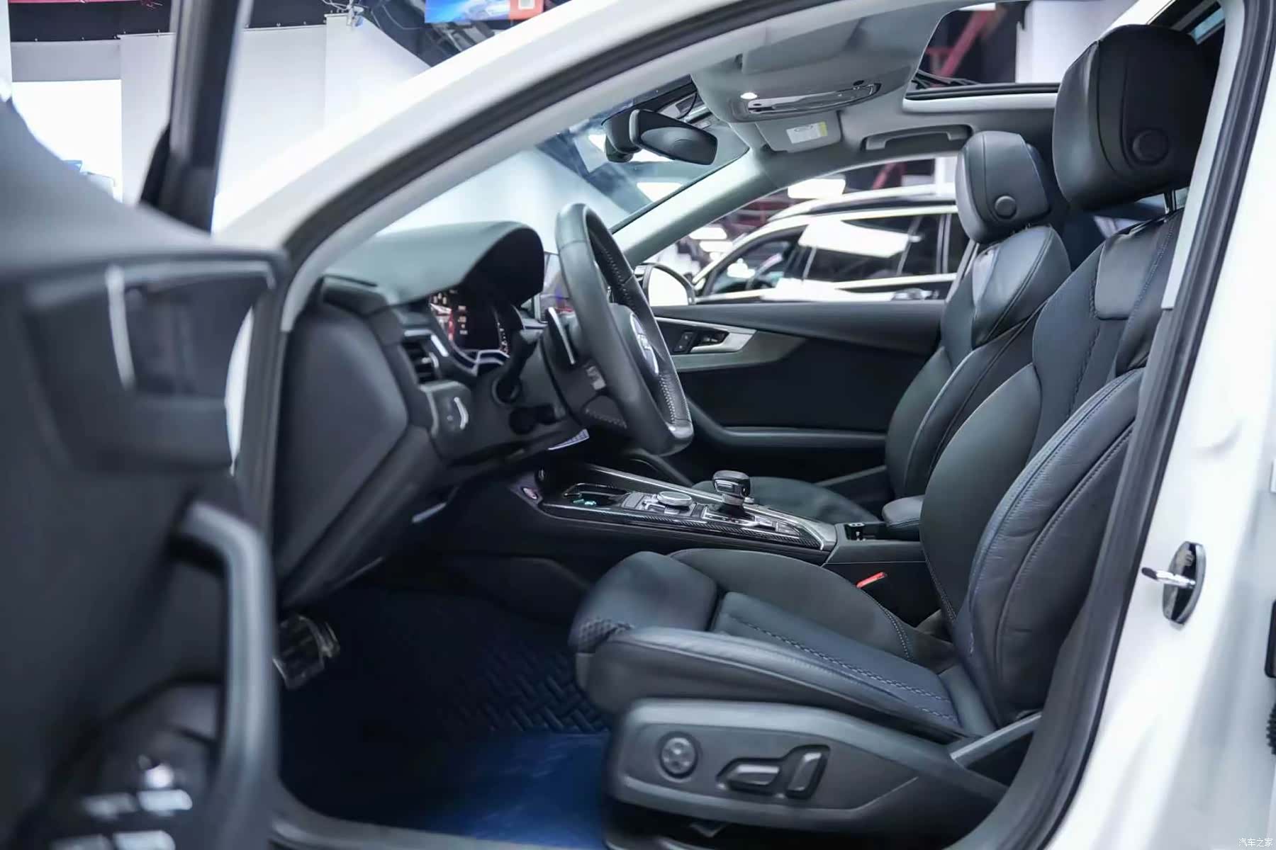 Audi A4L, 2018 4