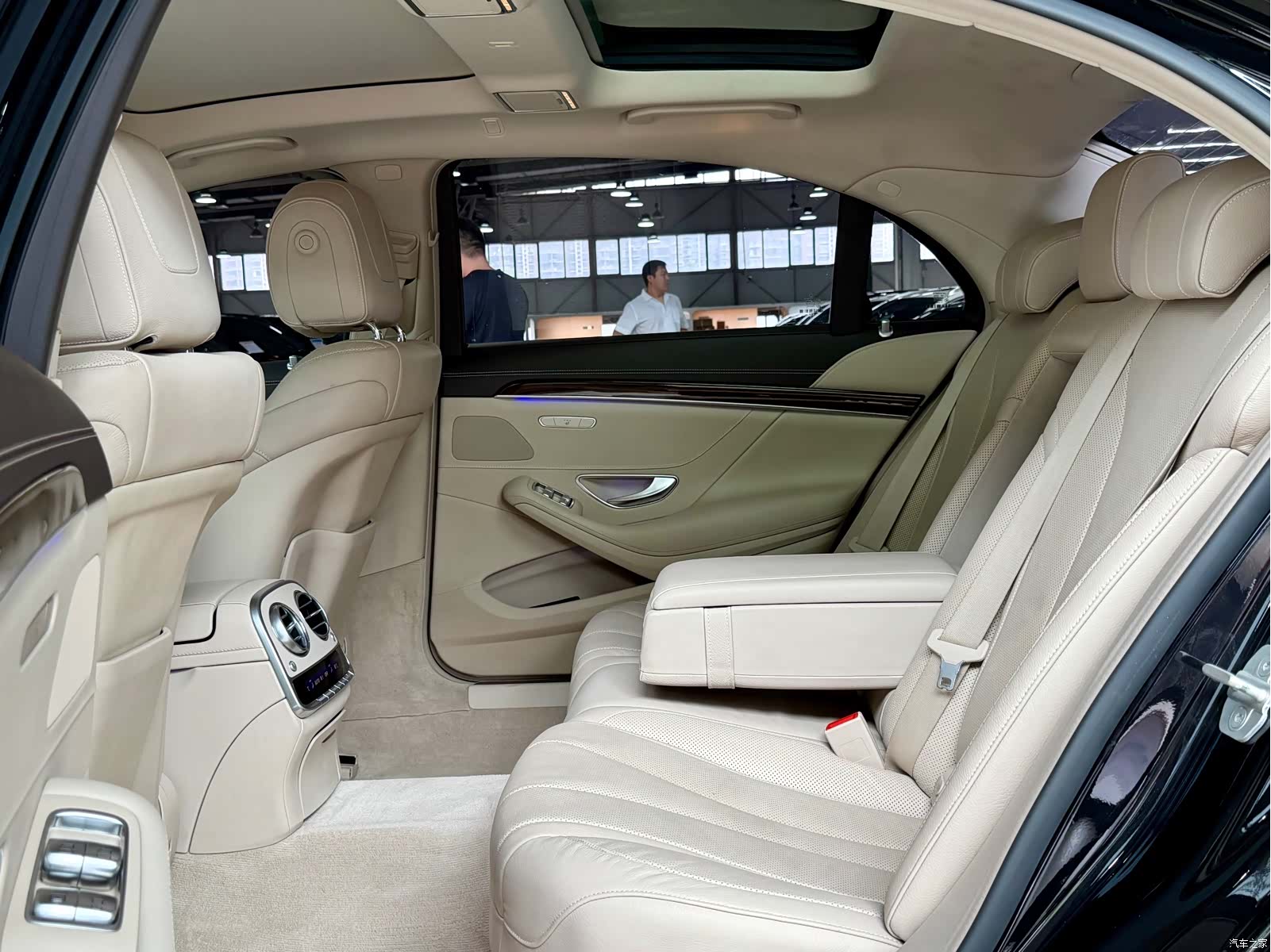 Mercedes-Benz S-Class, 2016 23