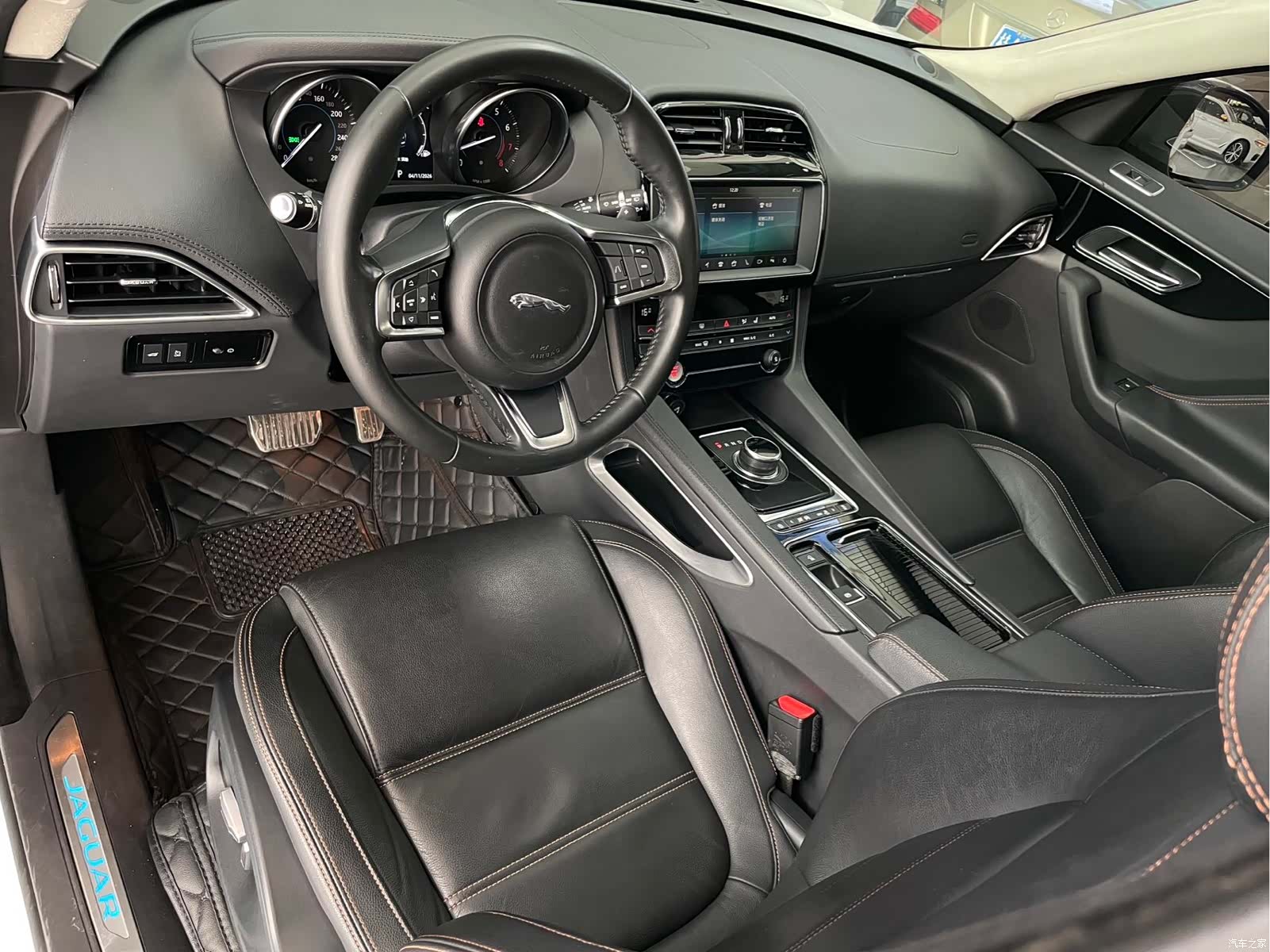 Jaguar F-PACE, 2019 6