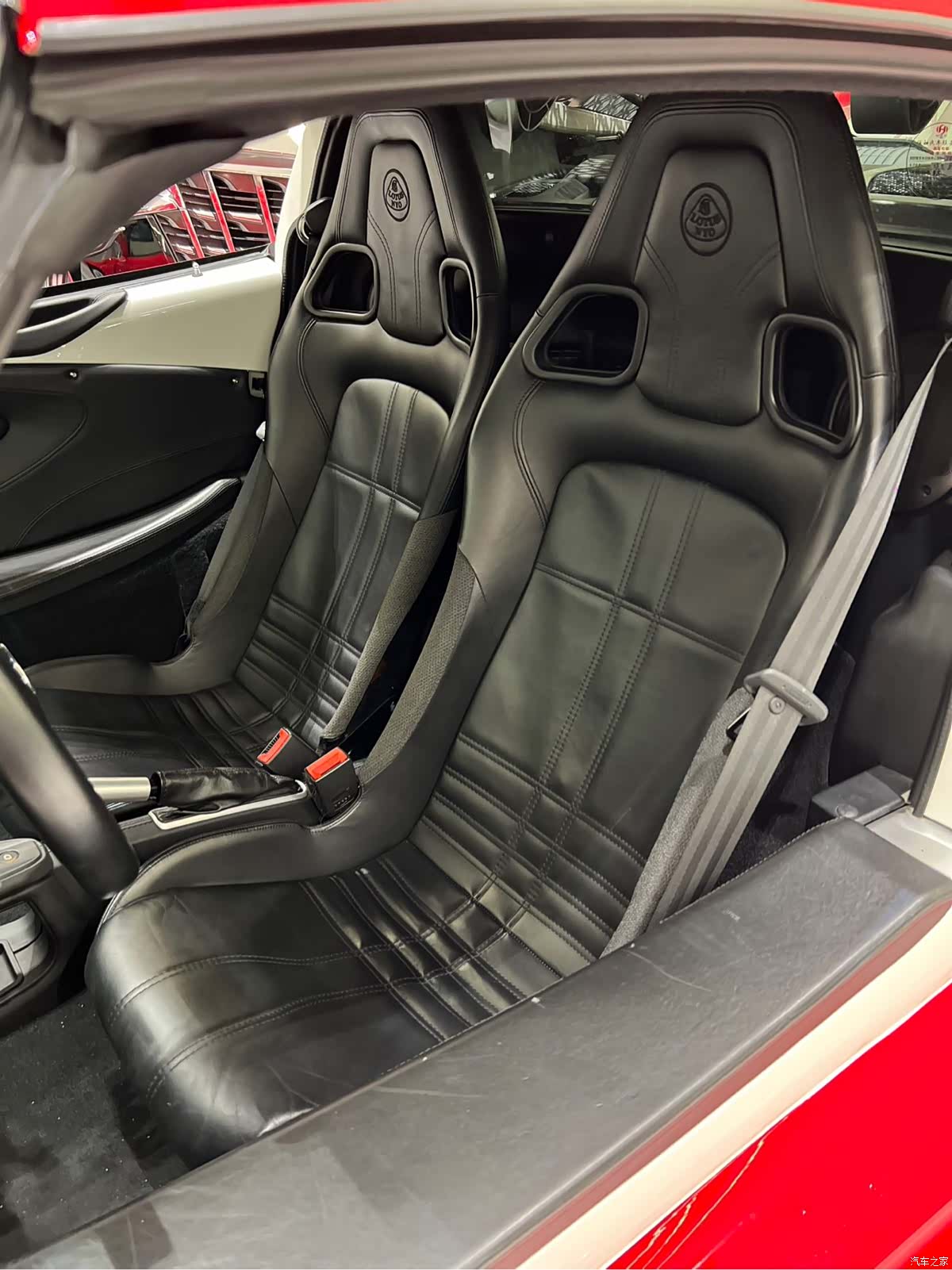 Lotus Exige, 2019 все фото