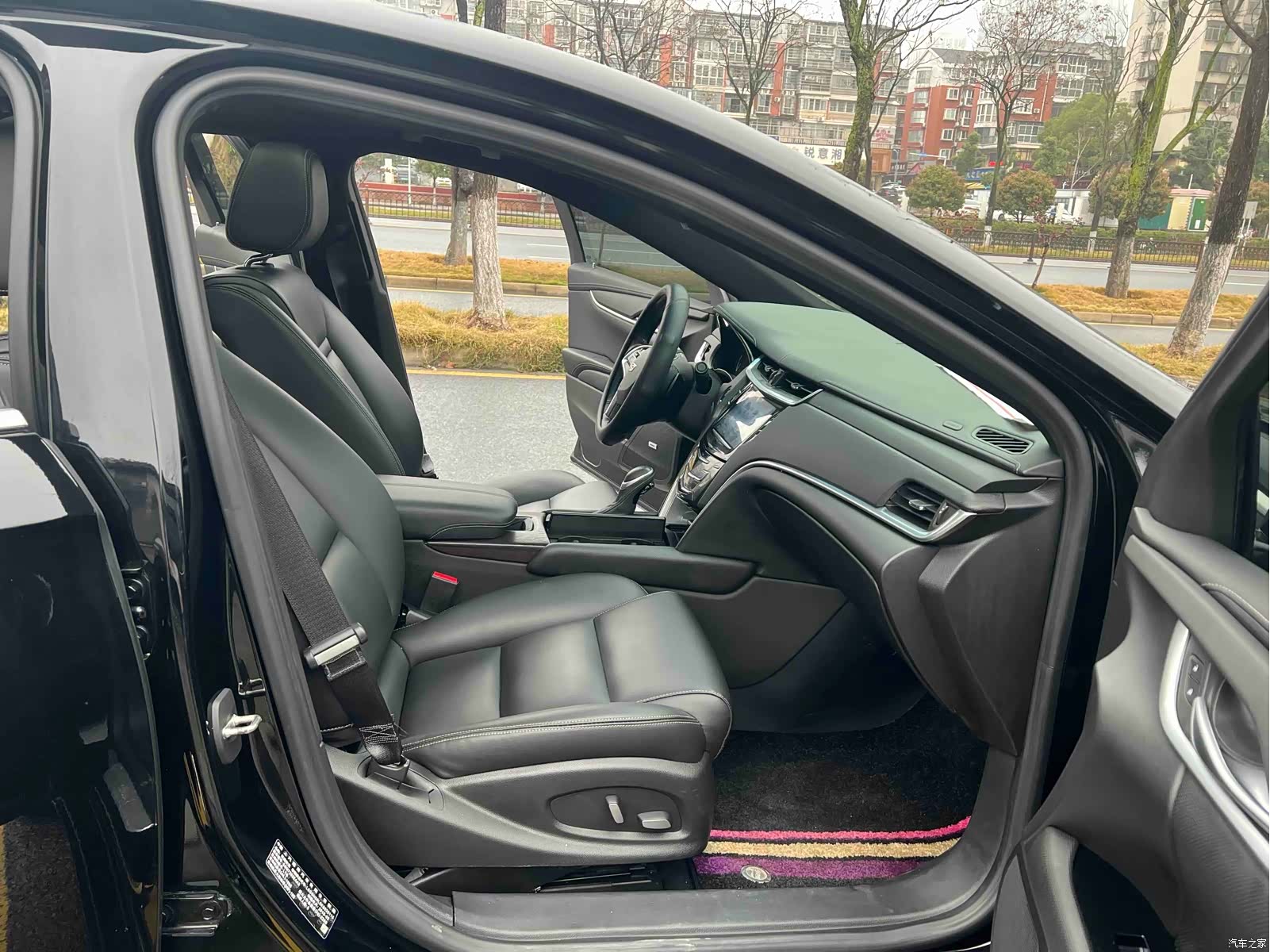 Cadillac XTS, 2019 9