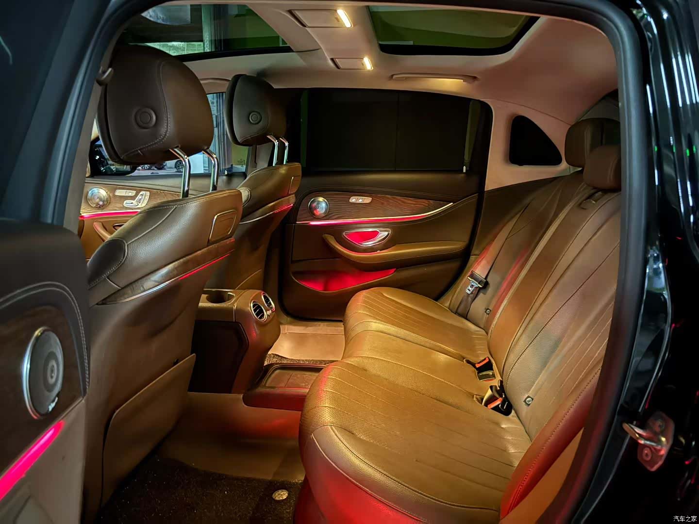Mercedes-Benz E-Class, 2017 8