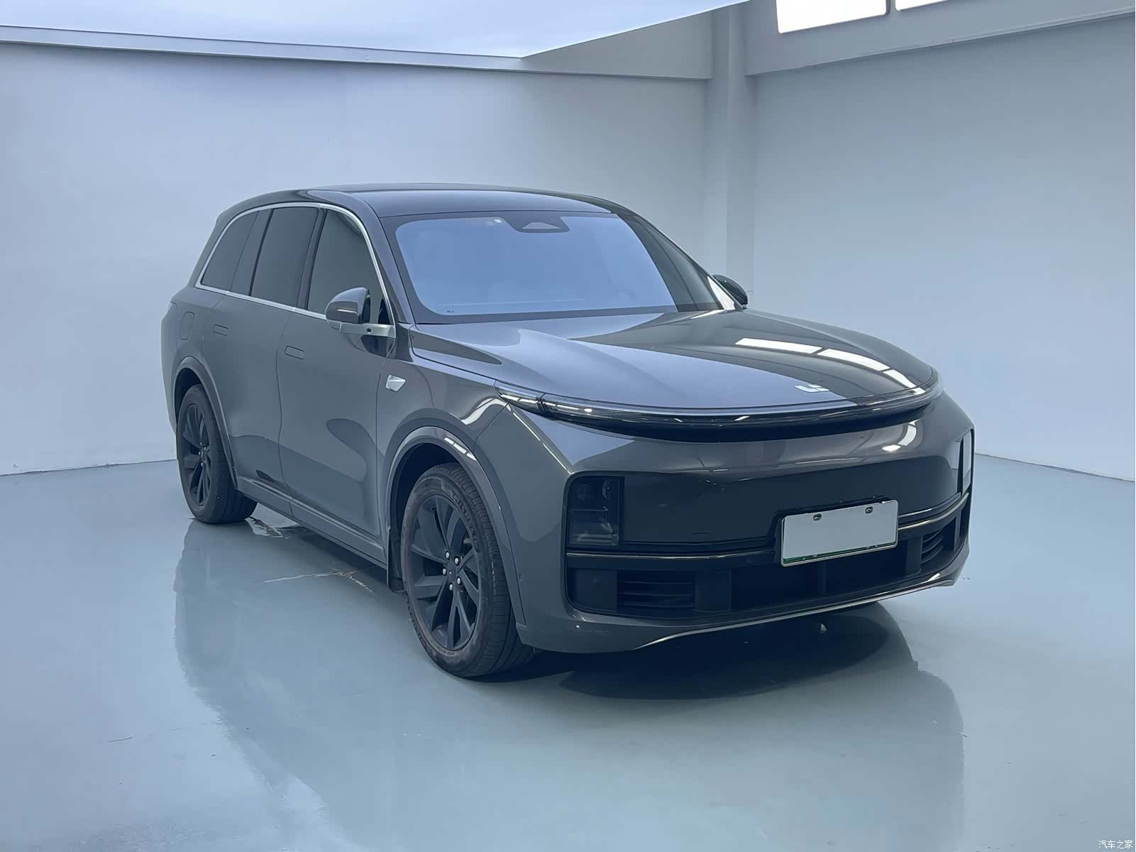 Li Auto L8, 2023 1