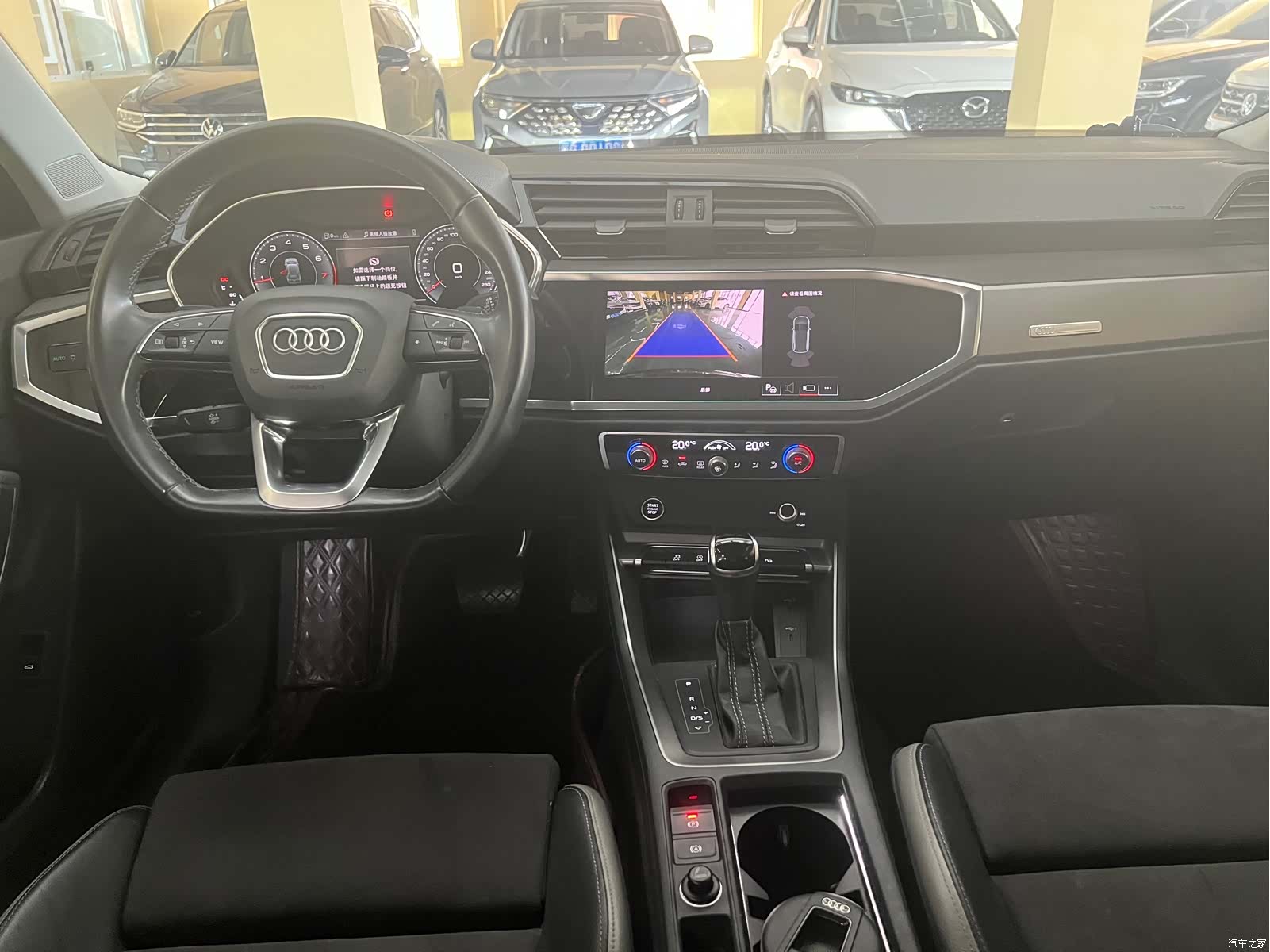 Audi Q3, 2023 19