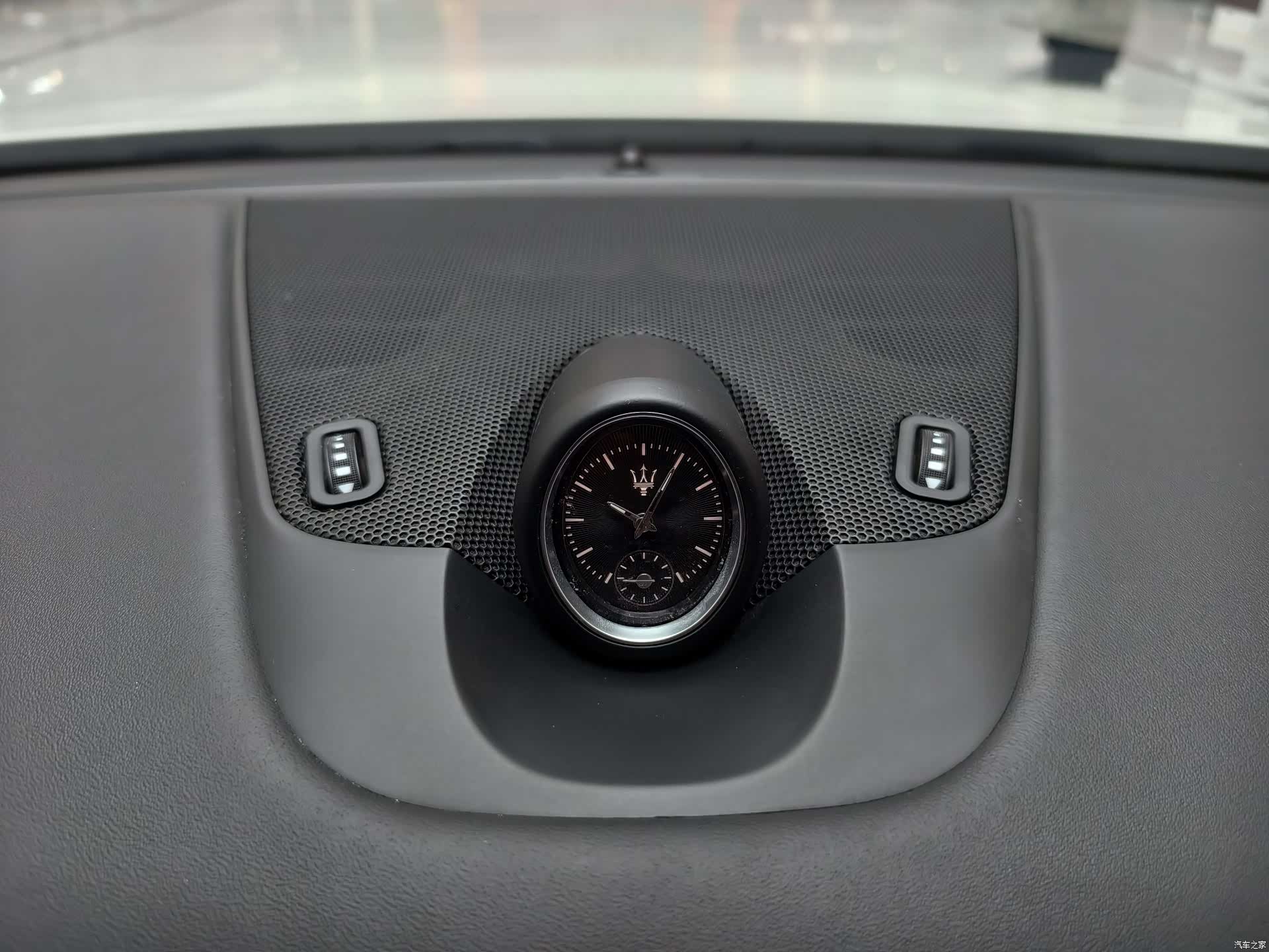 Maserati Levante, 2017 16