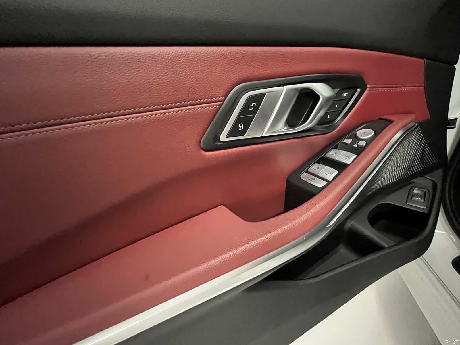 BMW 3 Series, 2024 10