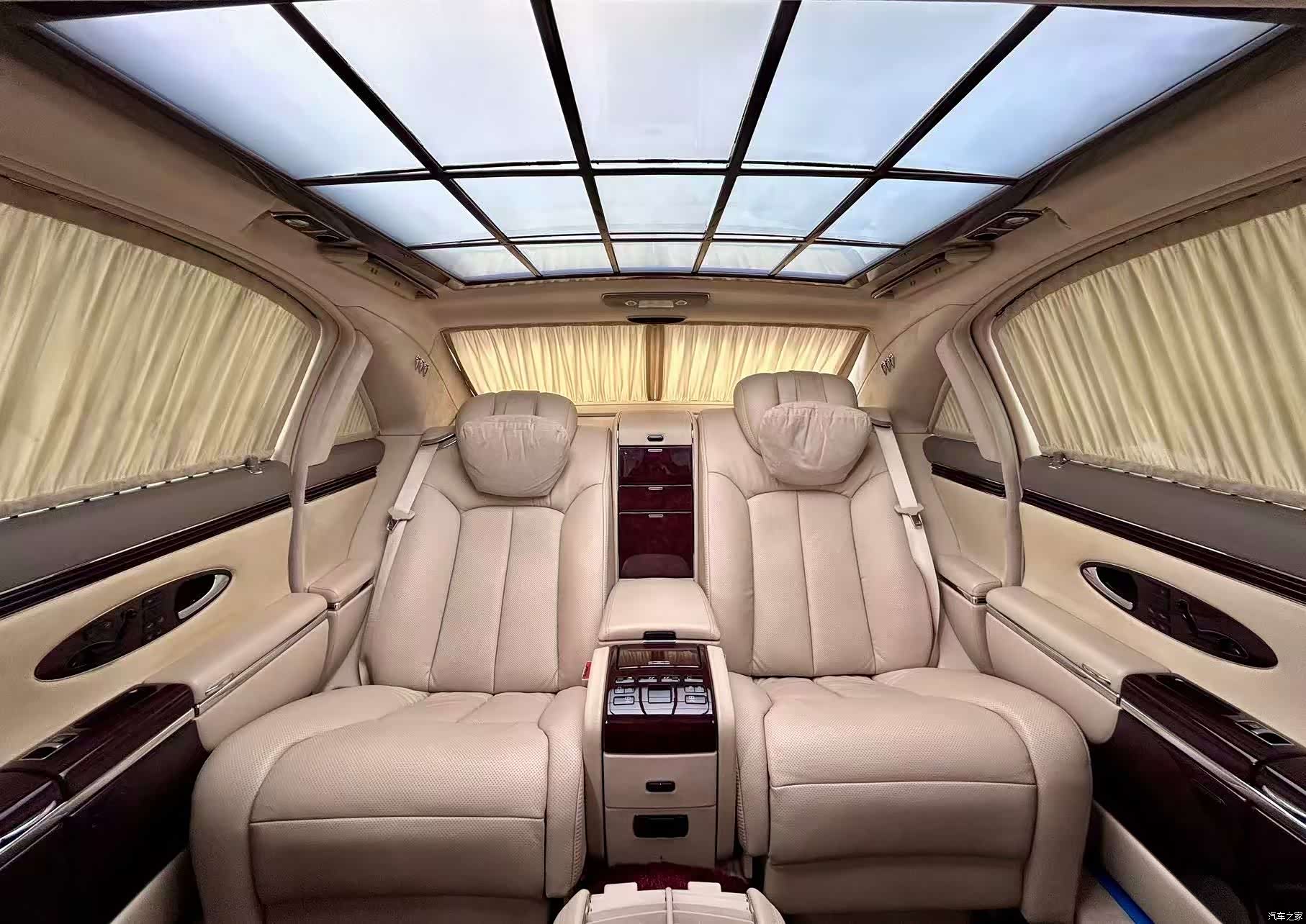 Maybach 62, 2009 14
