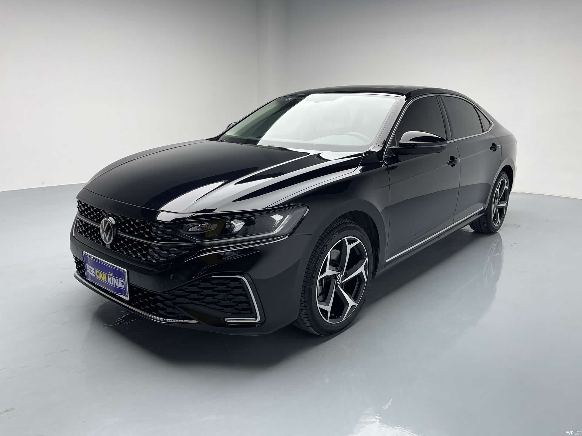 Volkswagen Passat, 2024 1