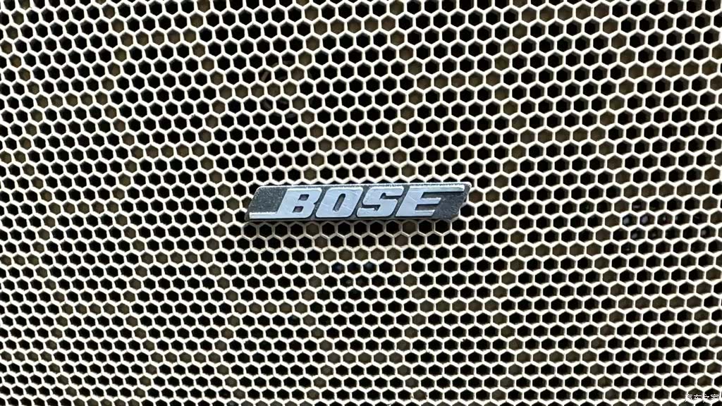 Porsche Cayenne, 2012 12