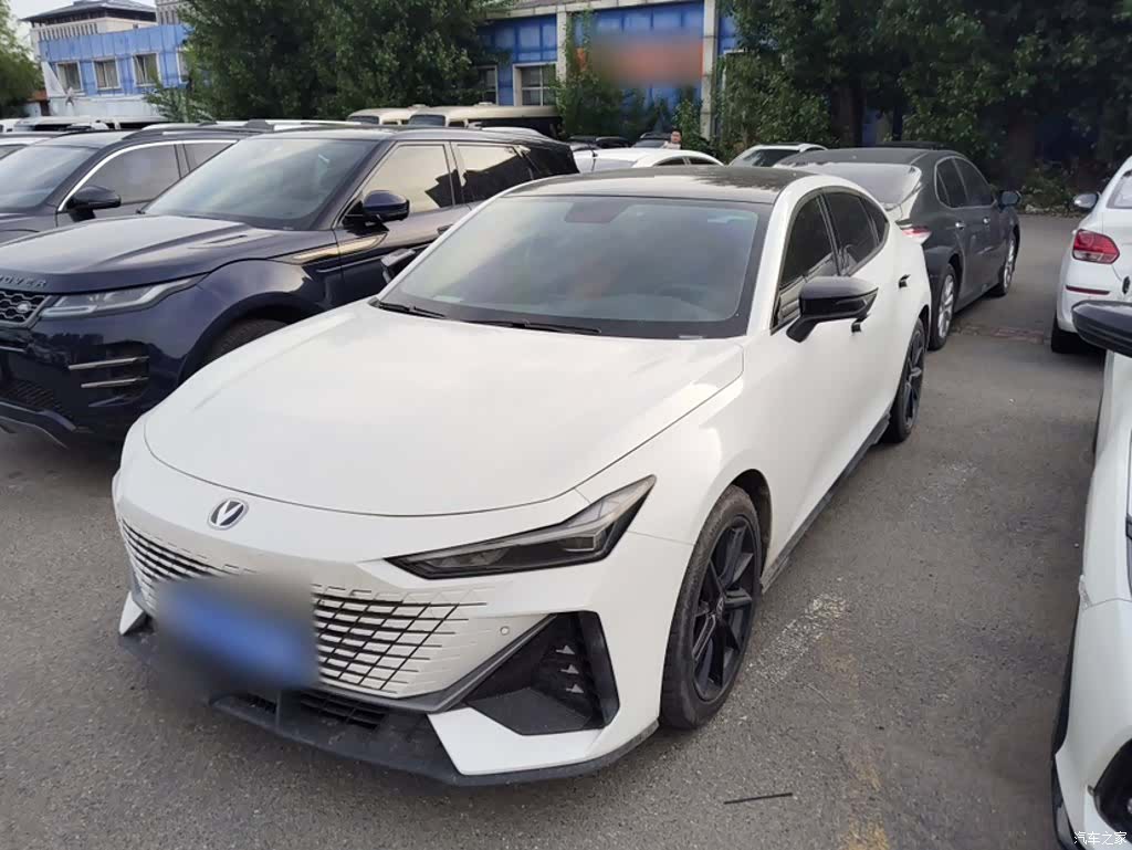Changan UNI-V, 2022 25