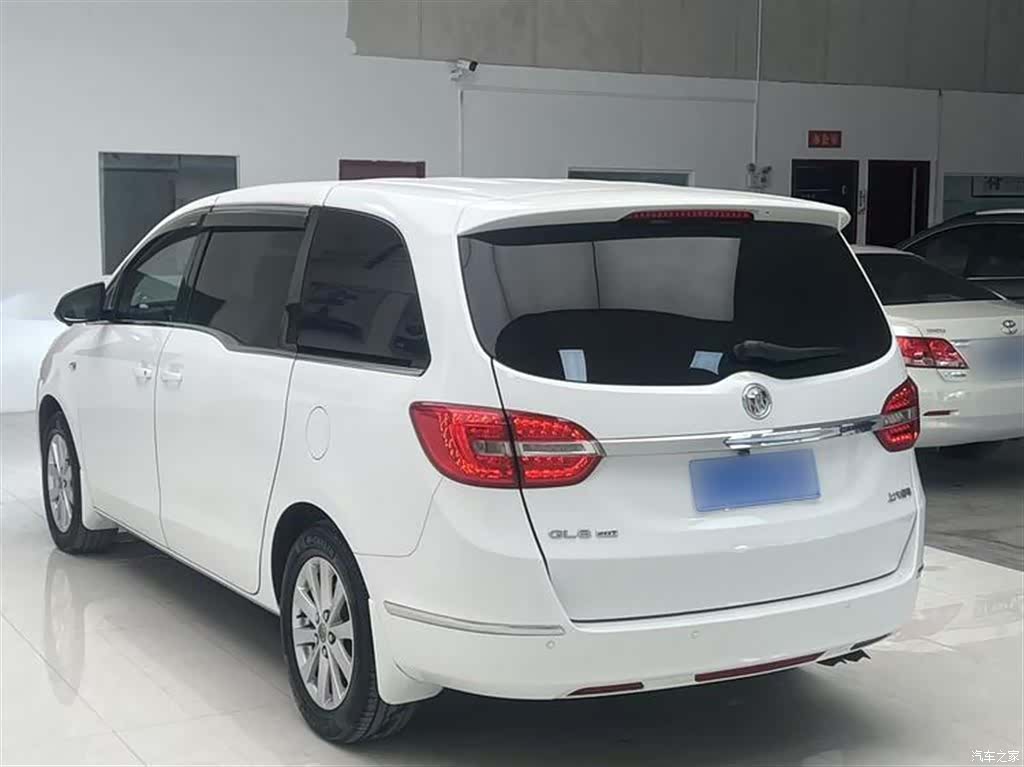 Buick GL8, 2019 15
