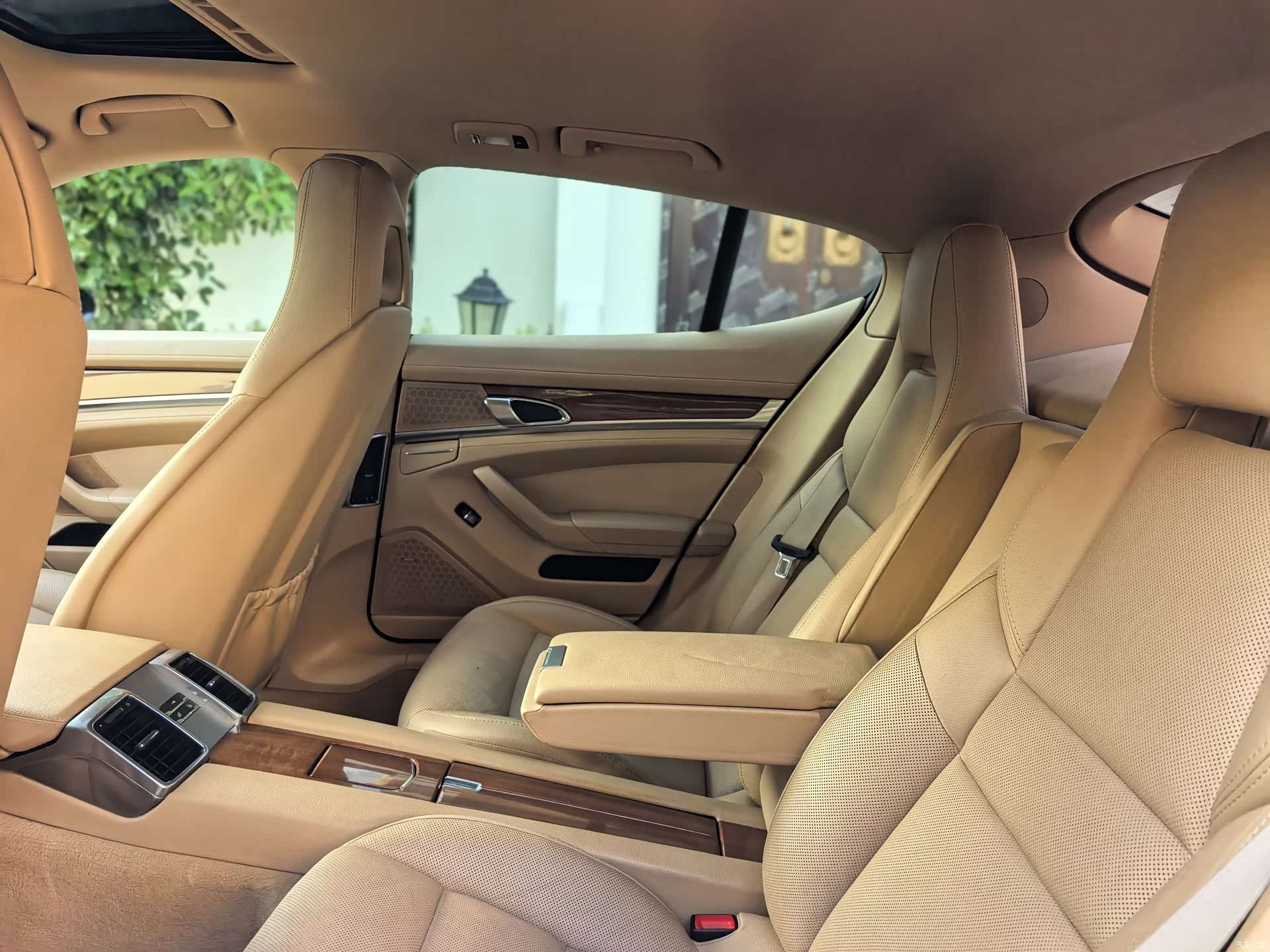 Porsche Panamera, 2011 12