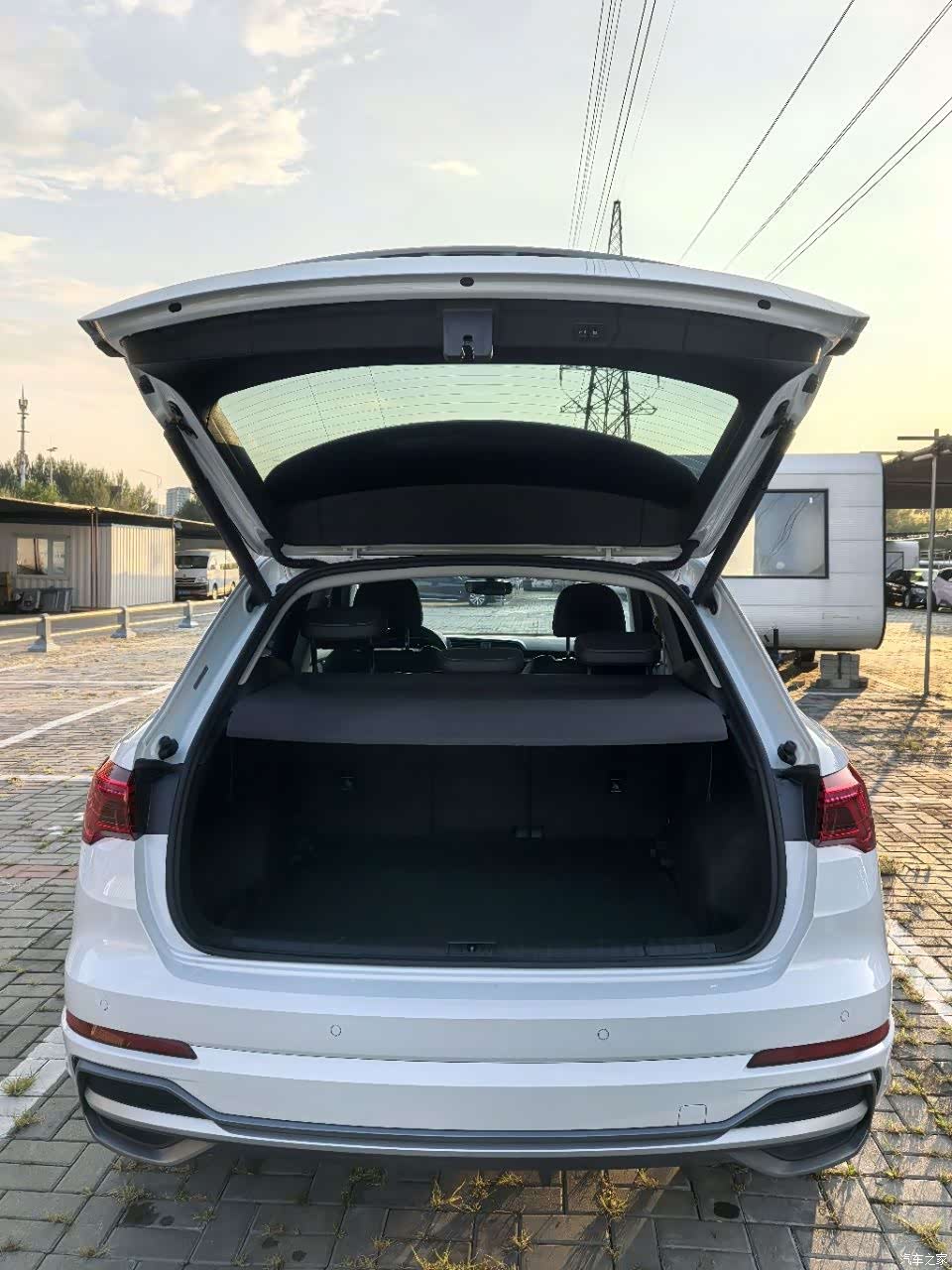 Audi Q3, 2022 14