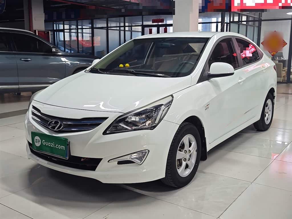 Hyundai 2014 1.4L MT GLS