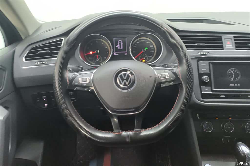 Volkswagen Tiguan L, 2021 15