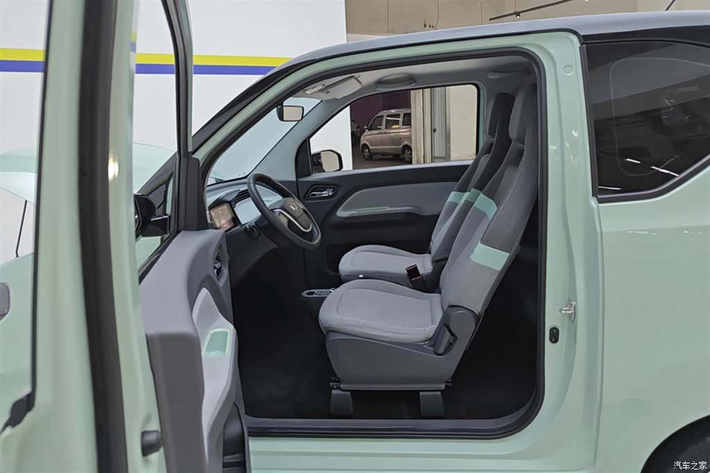 Wuling MINIEV, 2022 9