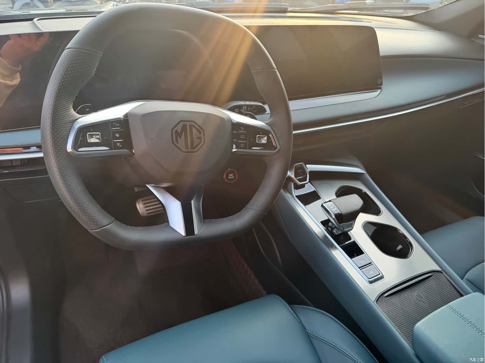 MG MG7, 2023 13