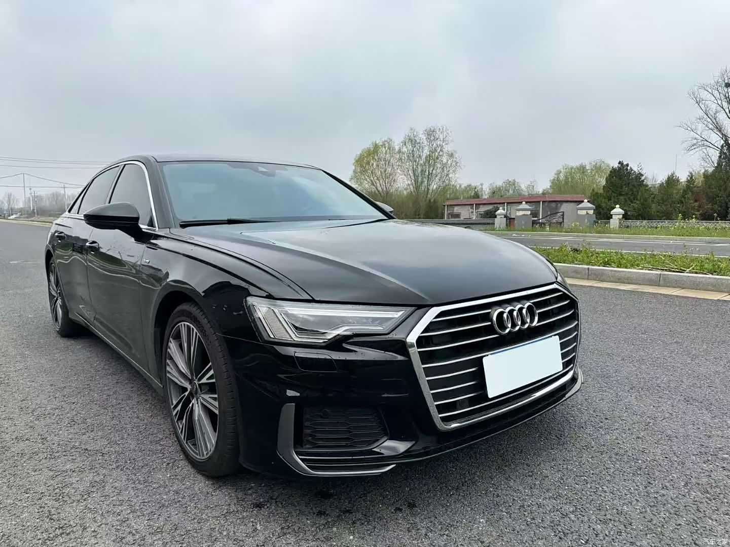 Audi A6L, 2022 3