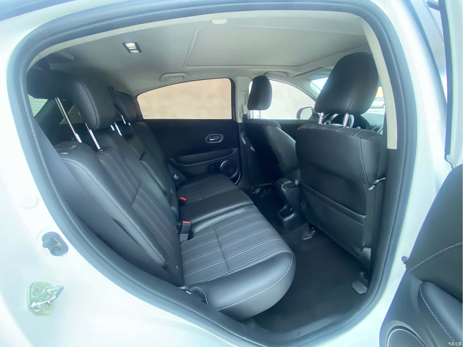 Honda Vezel, 2015 9