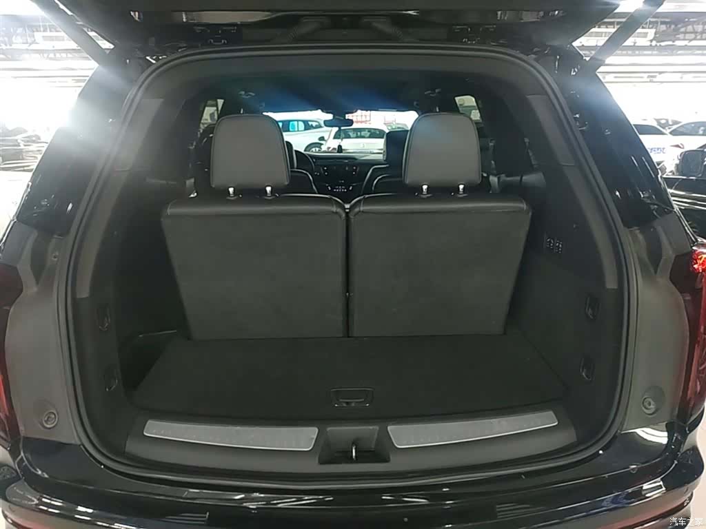 Cadillac XT6, 2021 19