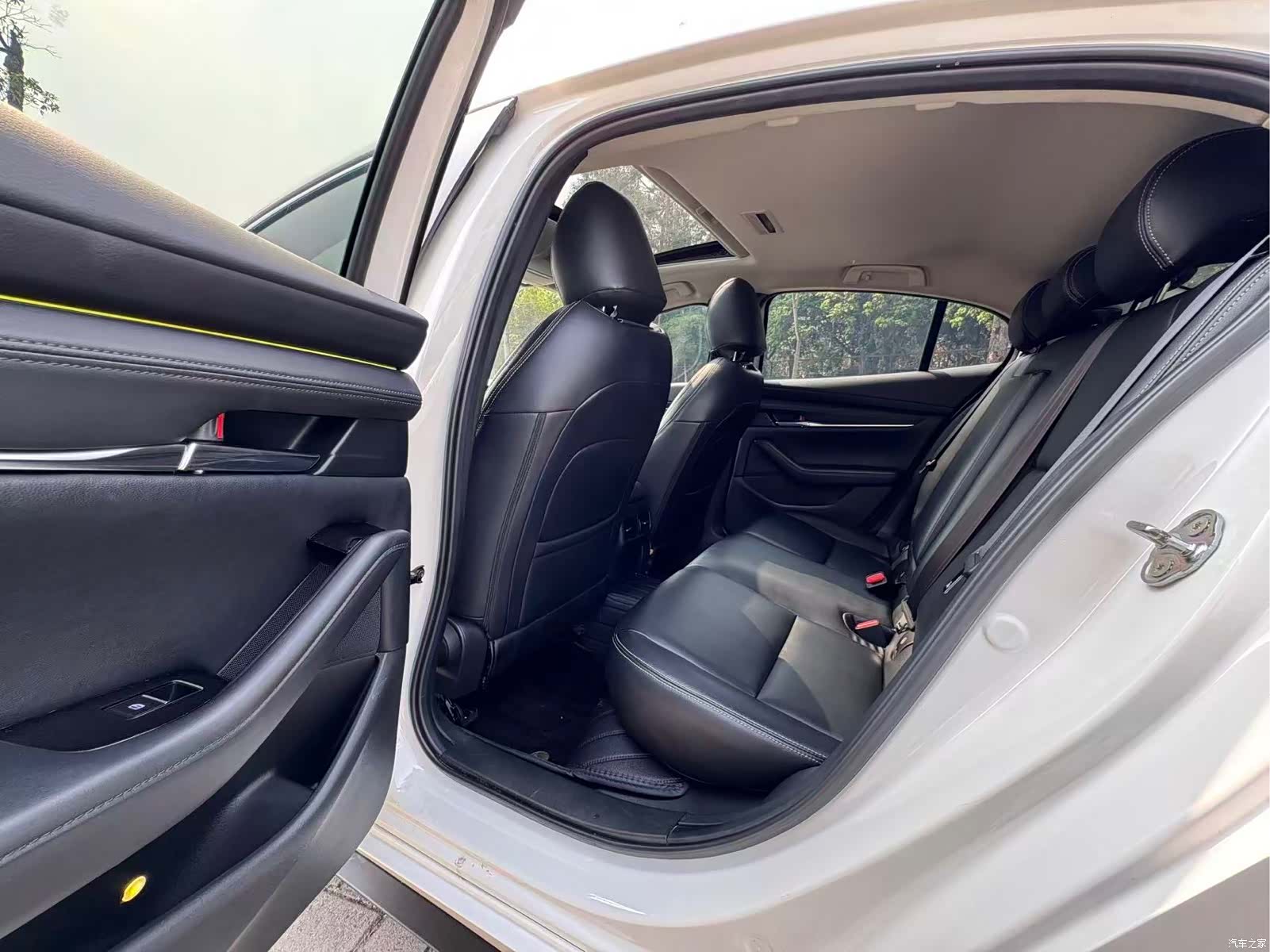 Mazda Mazda3, 2021 все фото