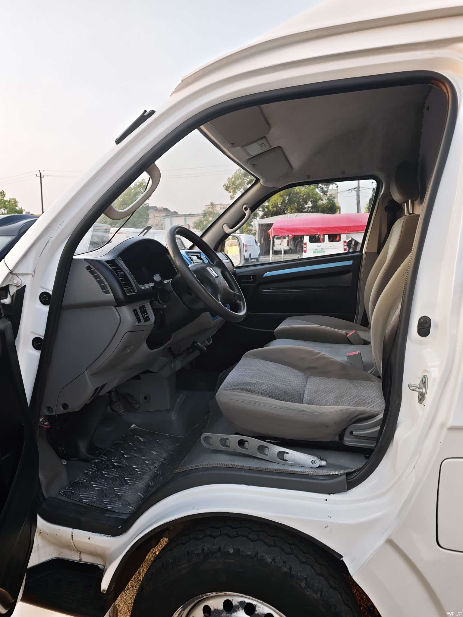 Geely E6, 2021 все фото