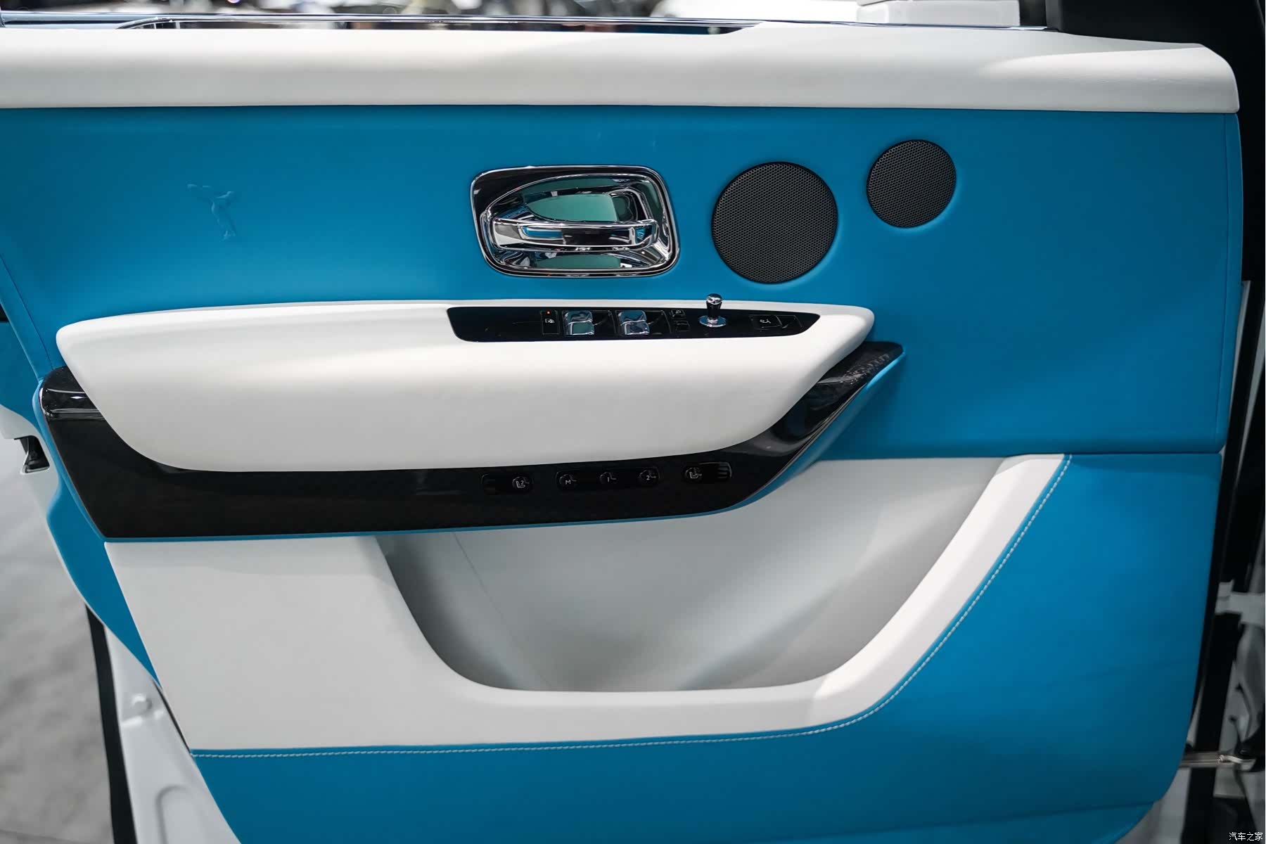 Rolls-Royce Cullinan, 2021 14