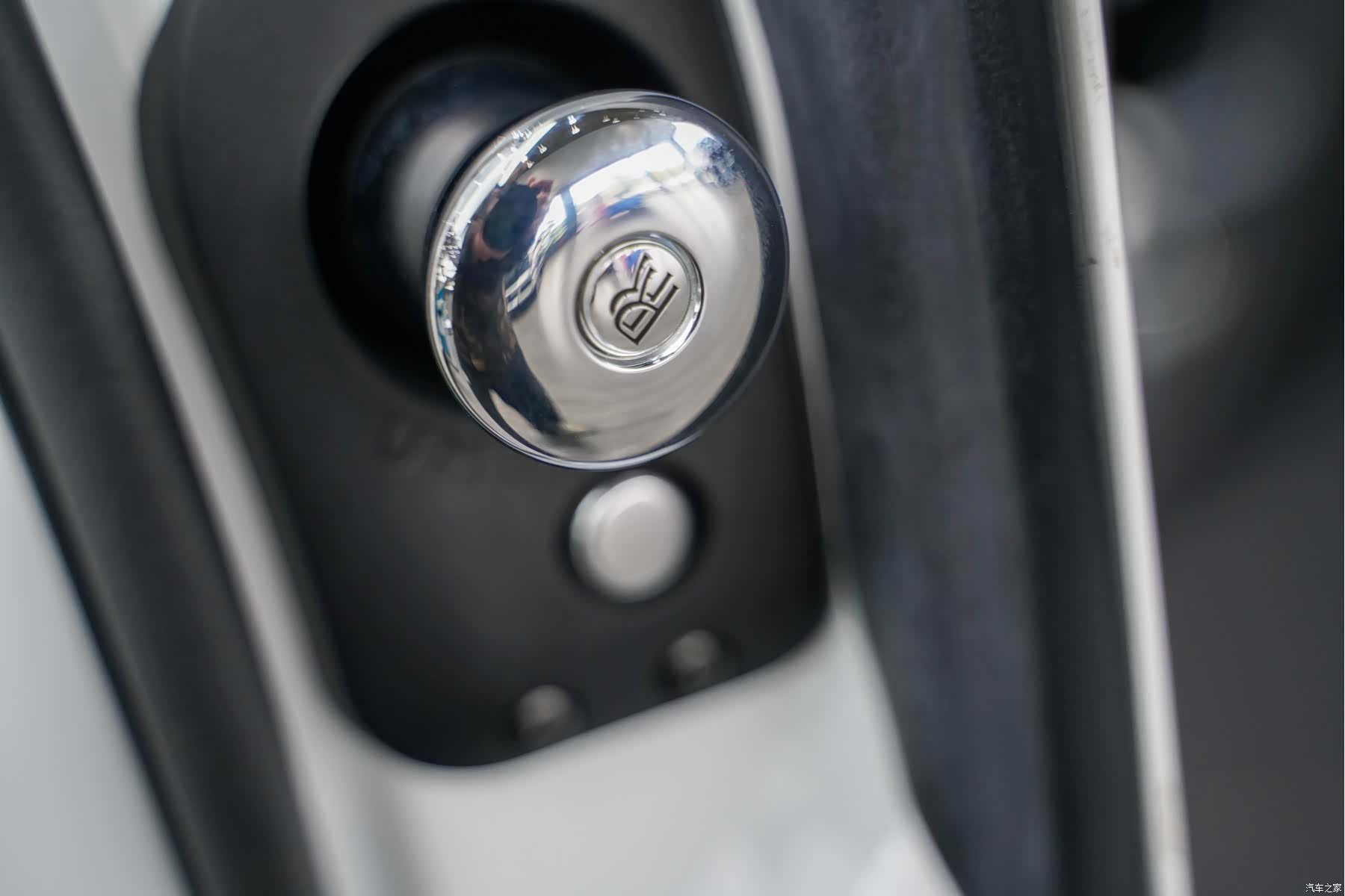 Rolls-Royce Cullinan, 2021 23