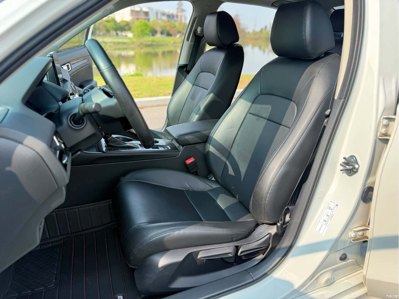Honda Civic, 2024 8