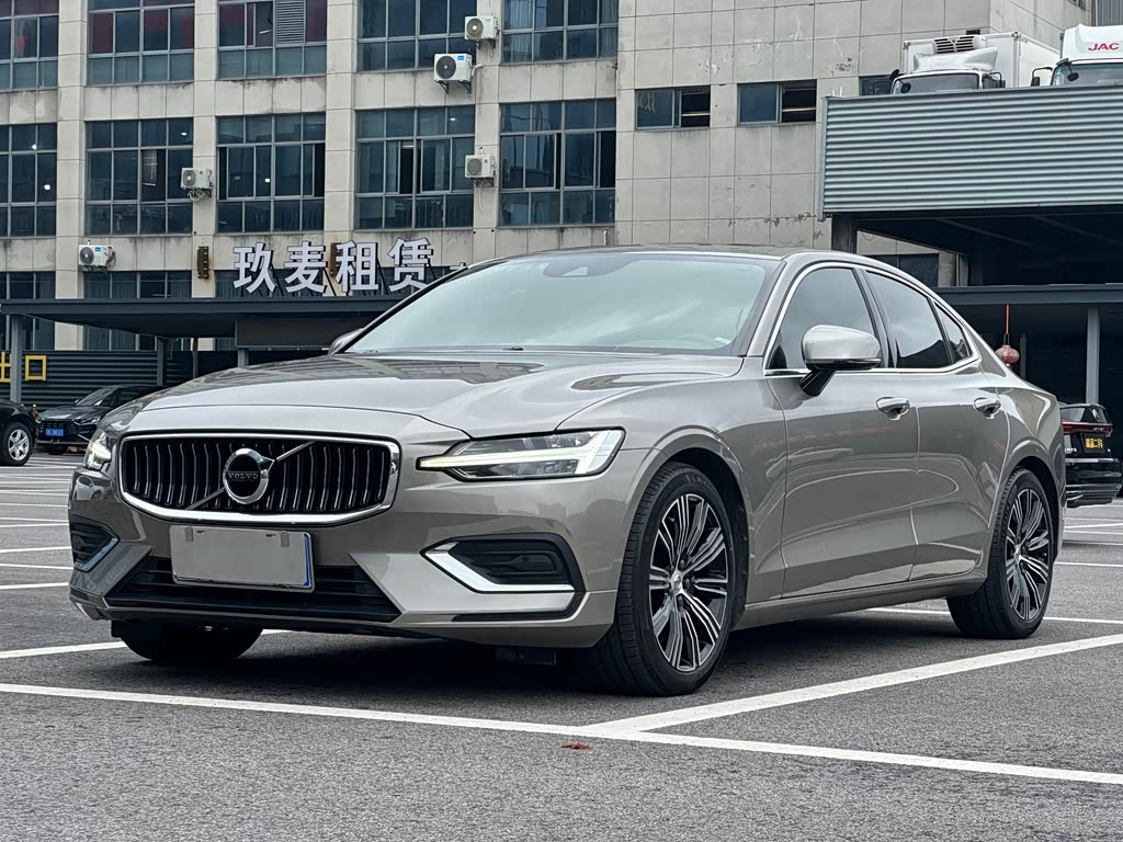 Volvo S60
