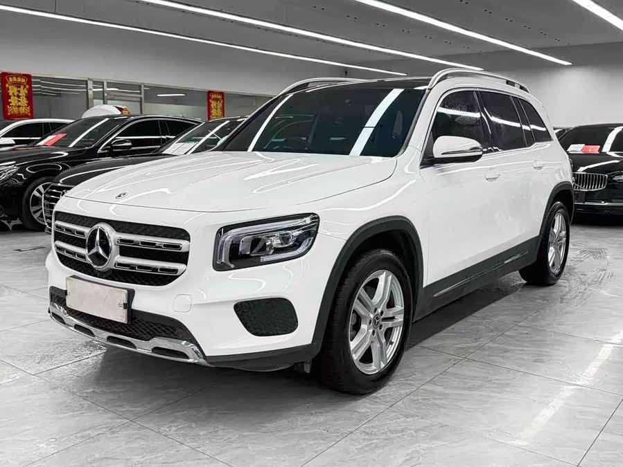 Mercedes-Benz GLB 2023, фото 1