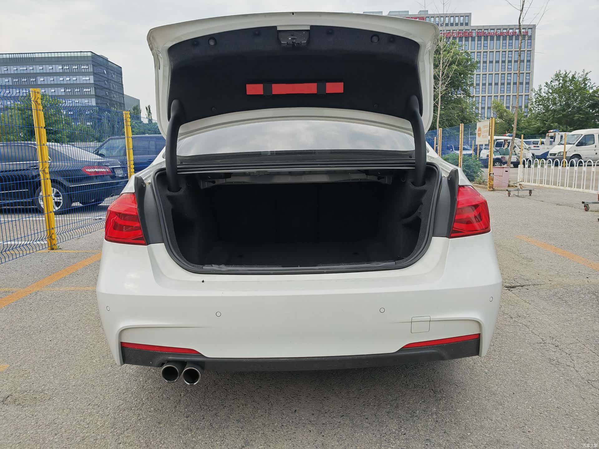 BMW 3 Series, 2017 12