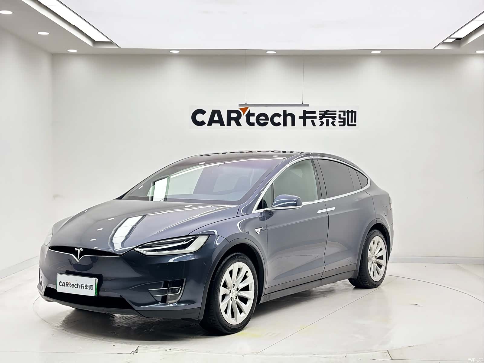Tesla Model X, 2018 1