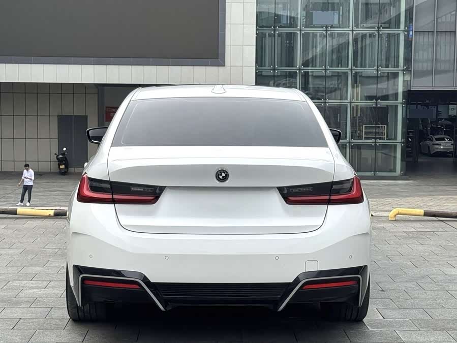 BMW i3 2024, фото 17