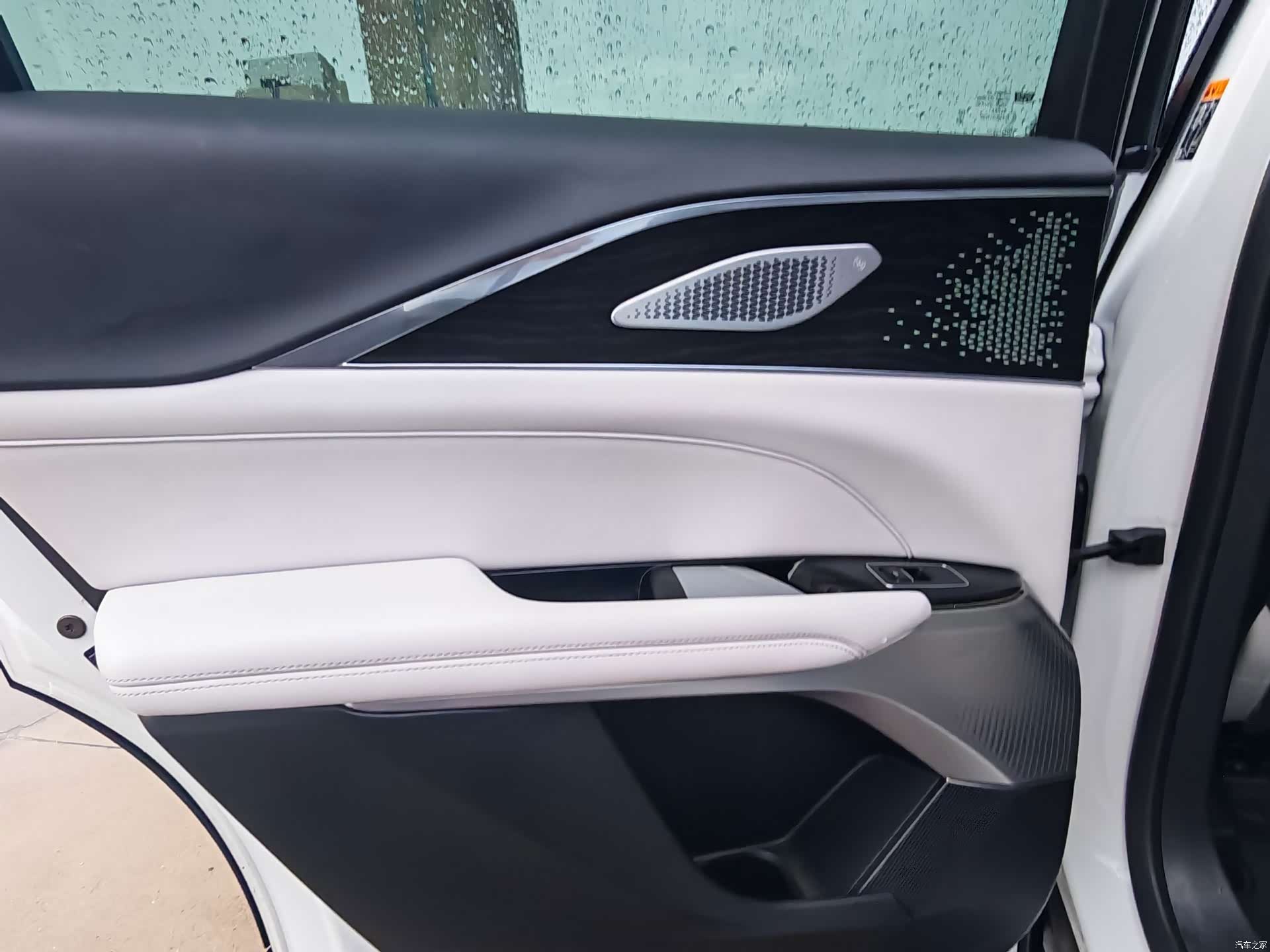 Cadillac IQ, 2022 21