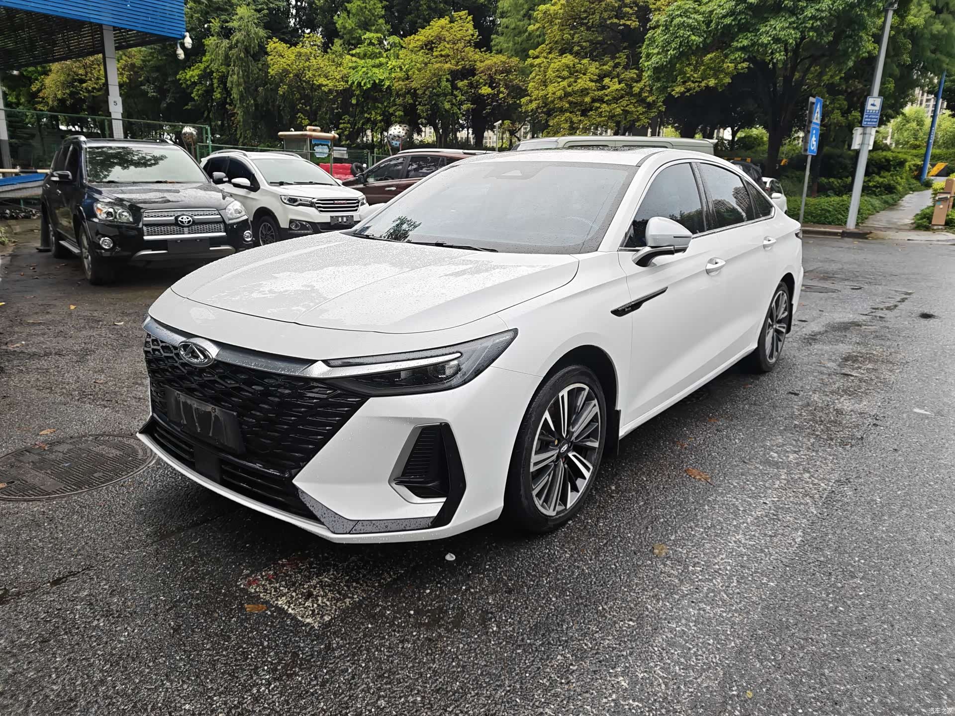 Chery Arrizo 8, 2023 1