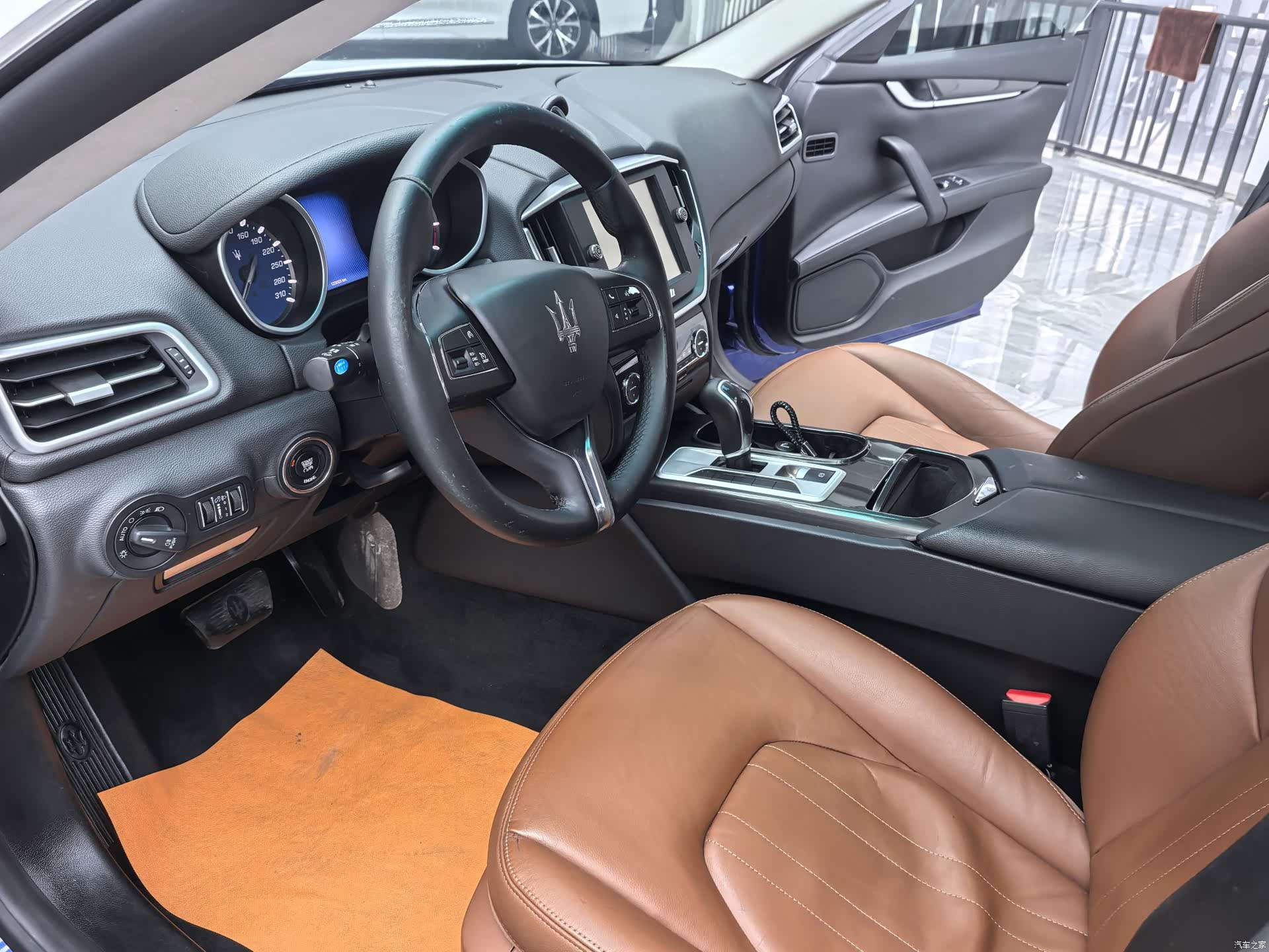 Maserati Ghibli, 2016 7