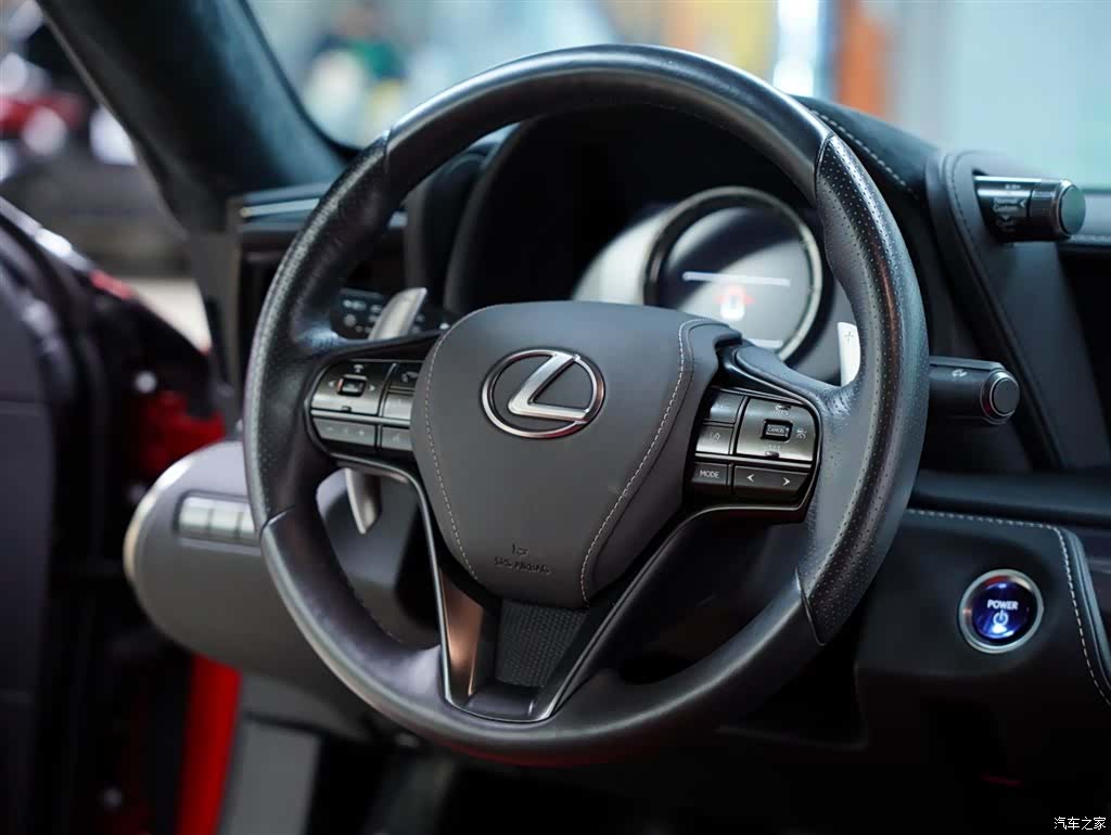Lexus LC, 2022 39