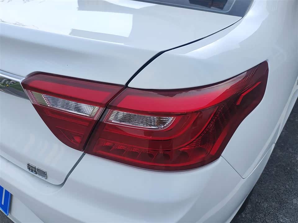 Geely Vision