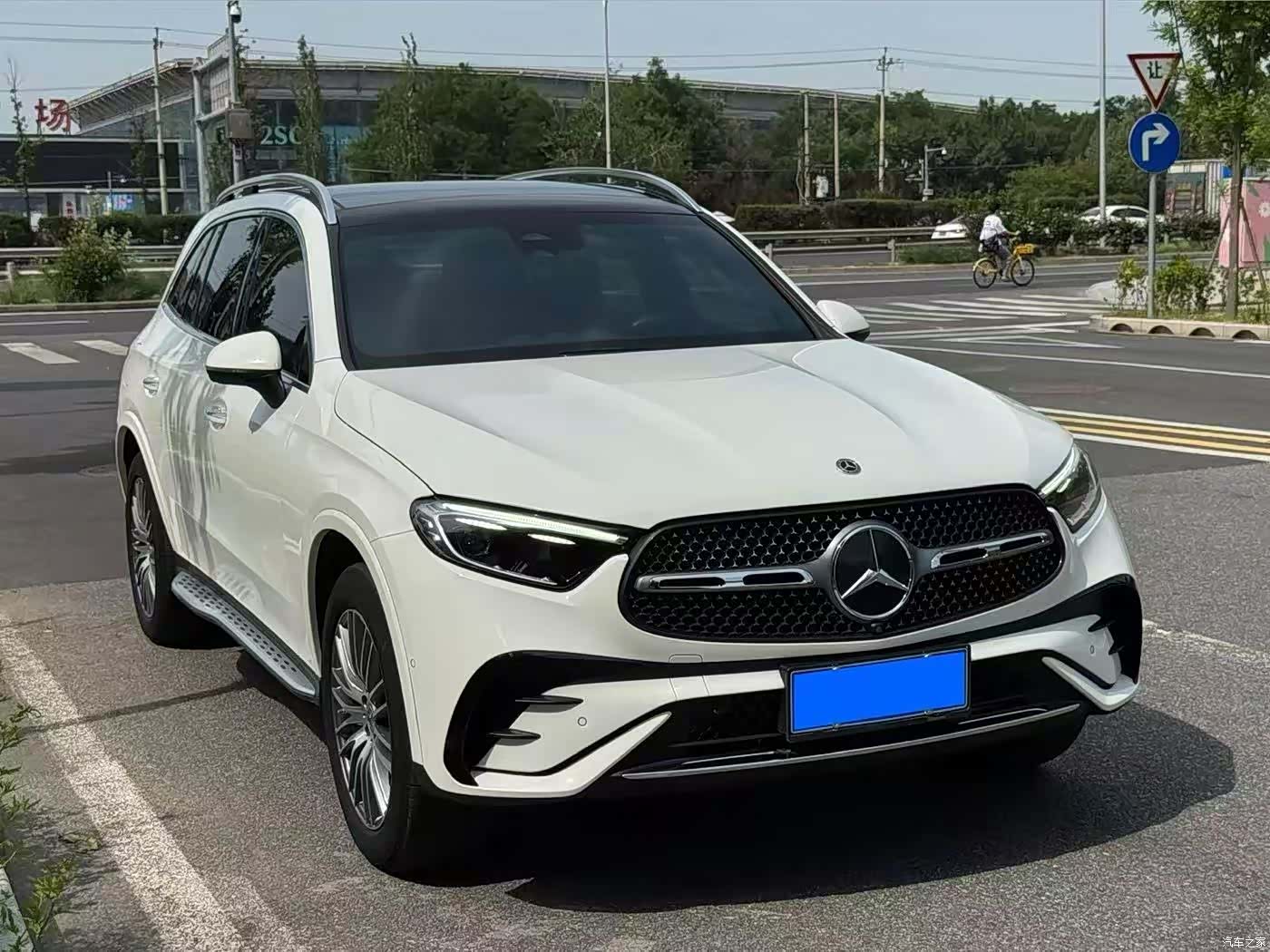 Mercedes-Benz GLC, 2023 3