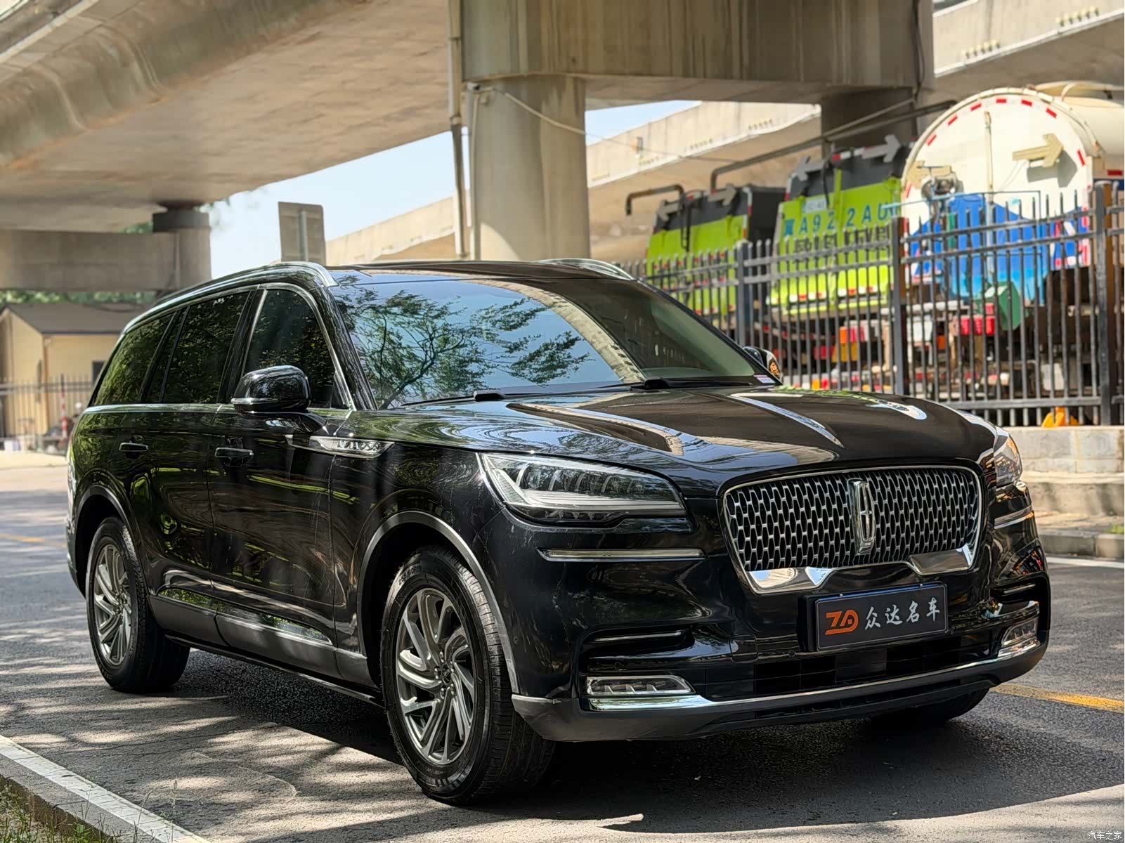 Lincoln Aviator, 2021 3