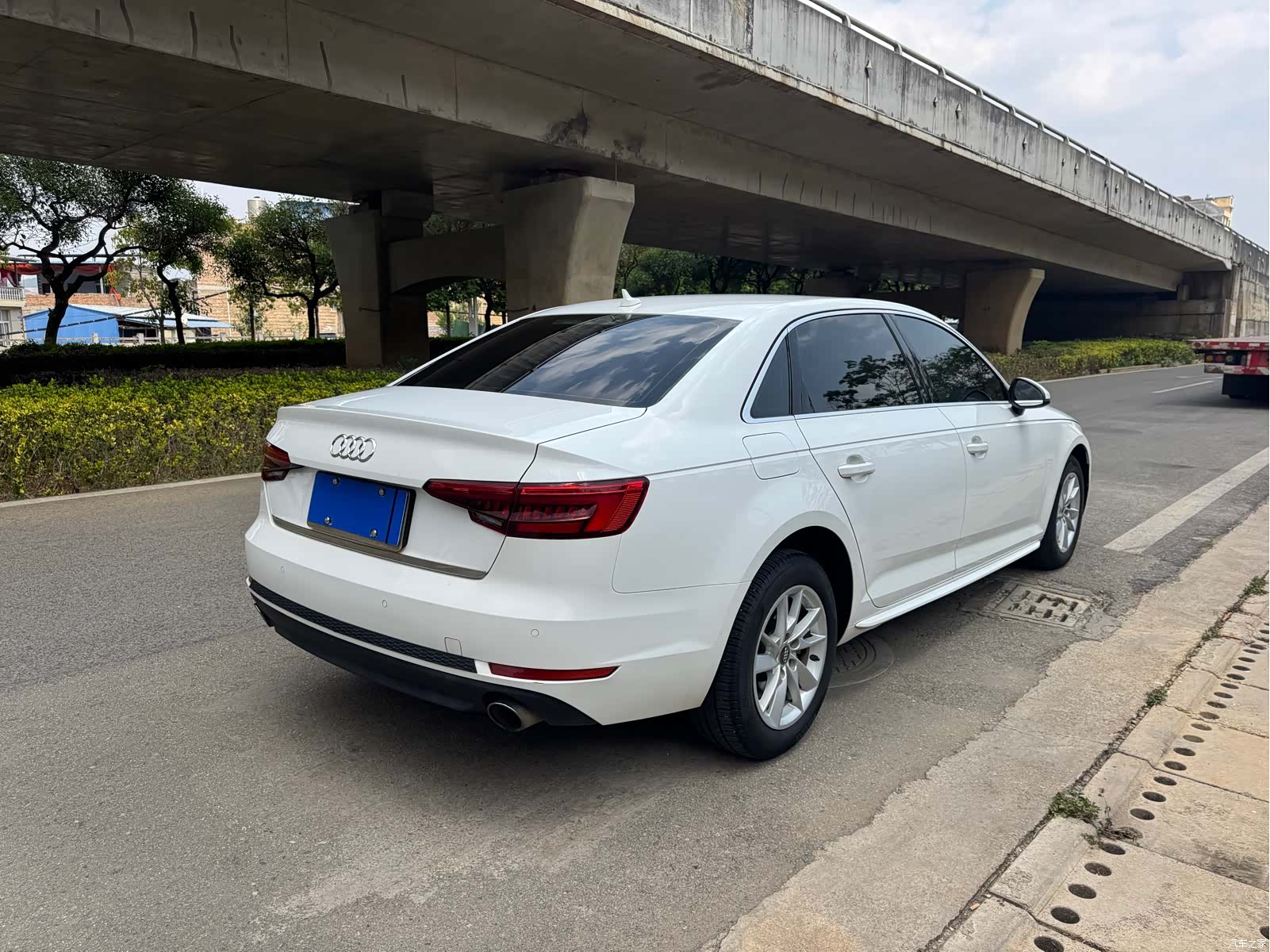 Audi A4L, 2016 2