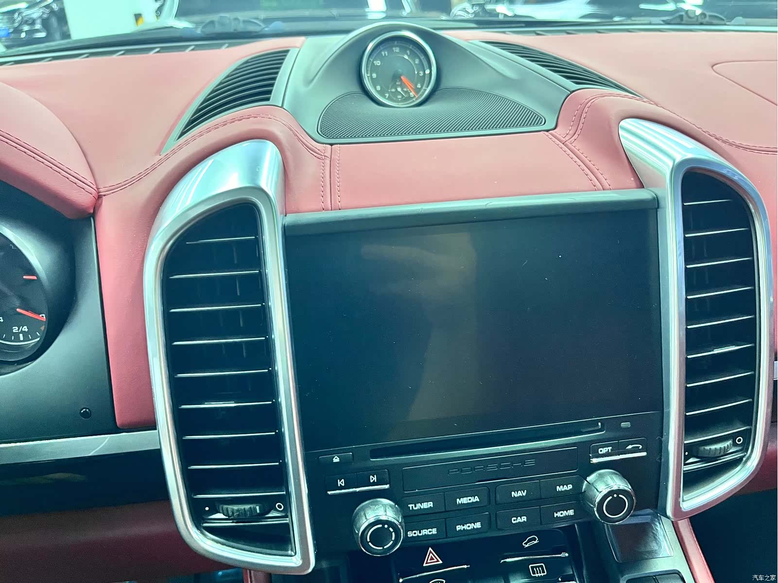 Porsche Cayenne, 2016 8