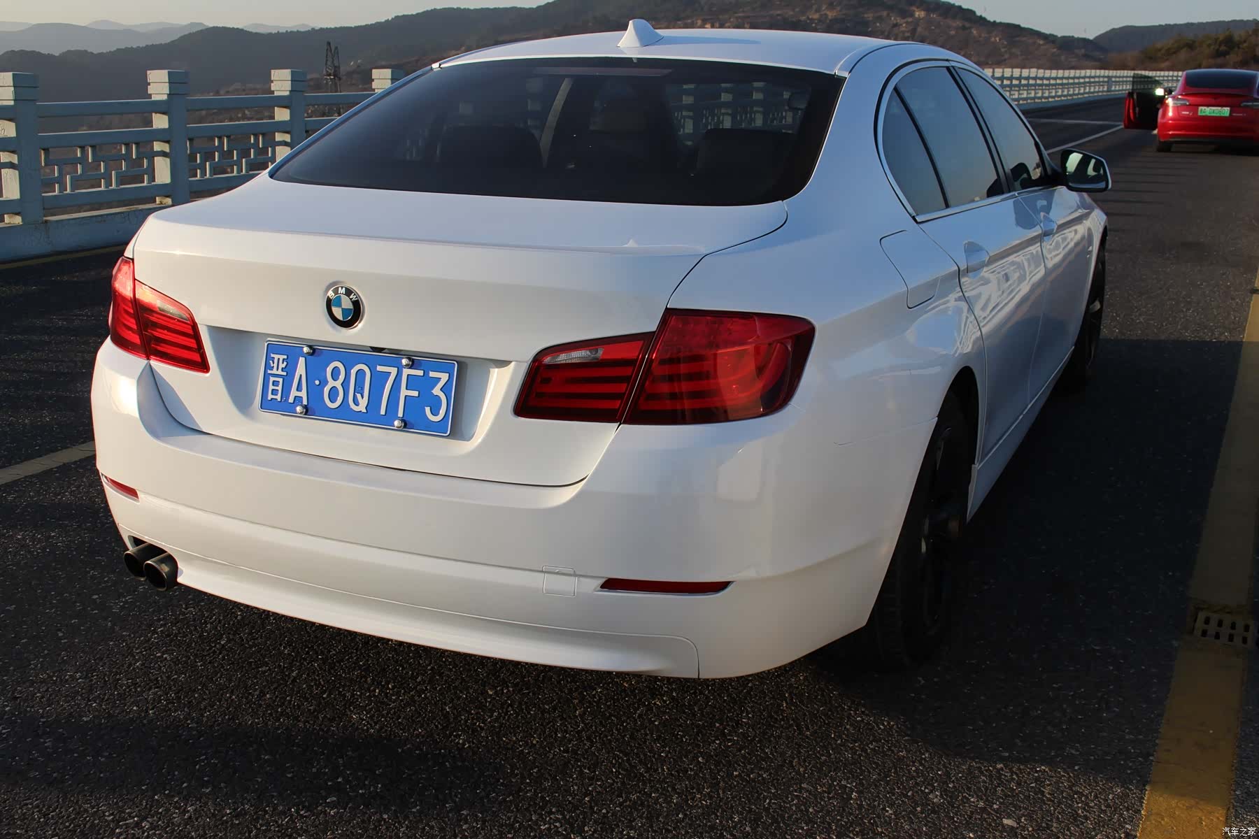 BMW 5 Series, 2012 9