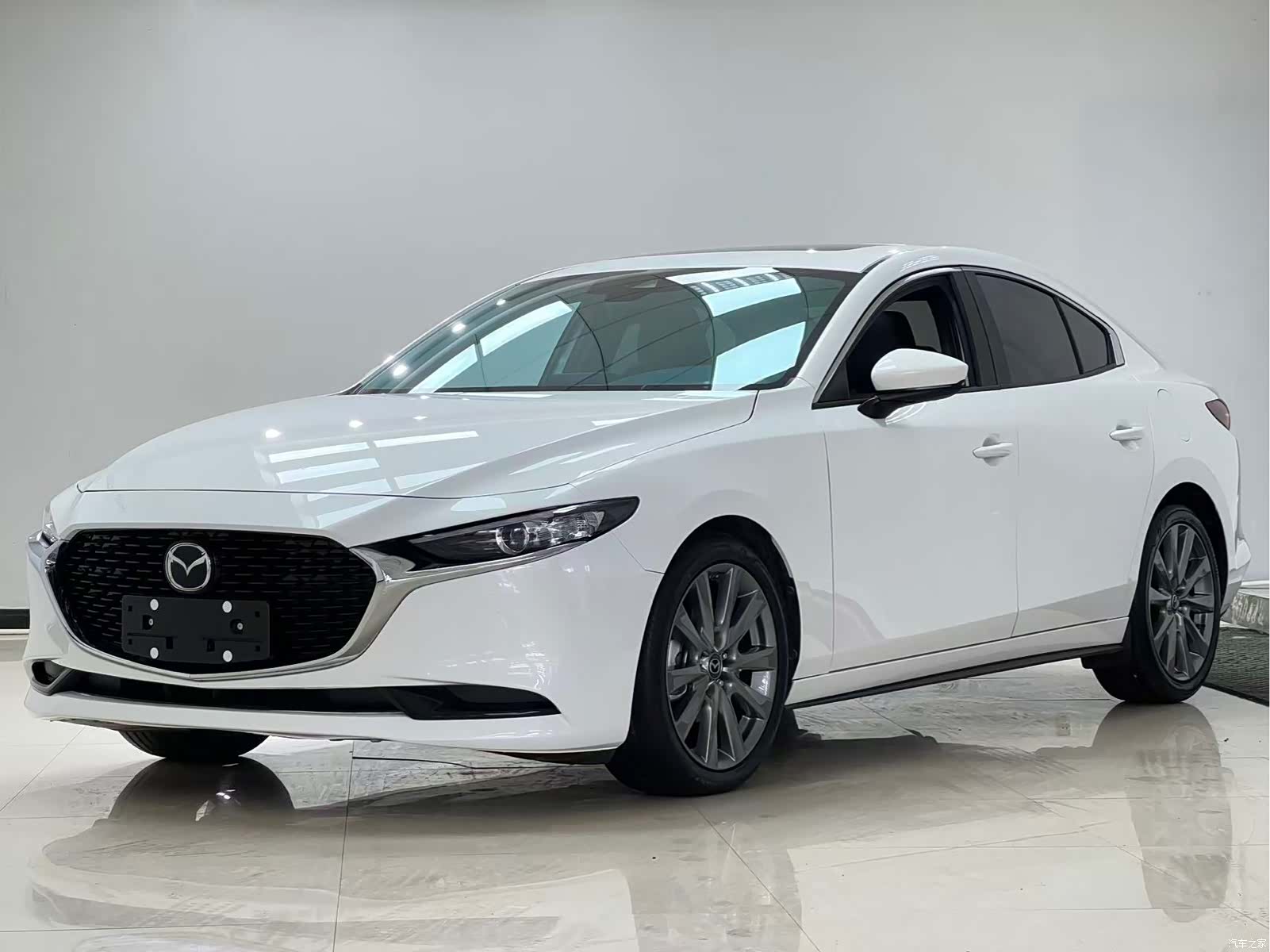 Mazda Mazda3, 2023 1