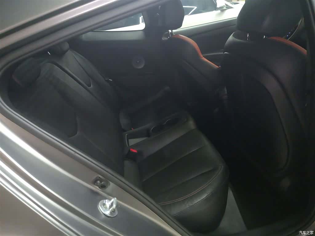 Hyundai Veloster, 2017 17