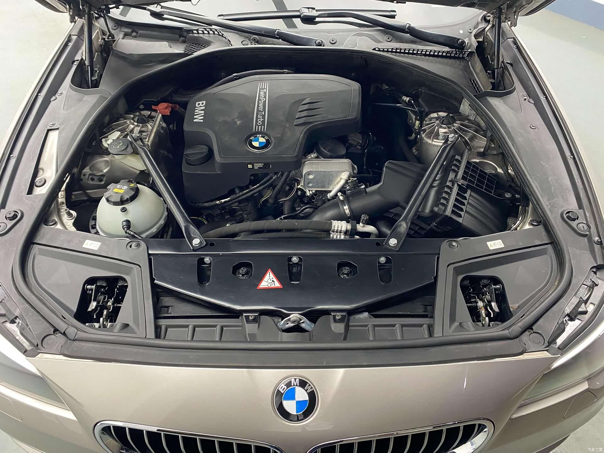 BMW 5 Series, 2016 8