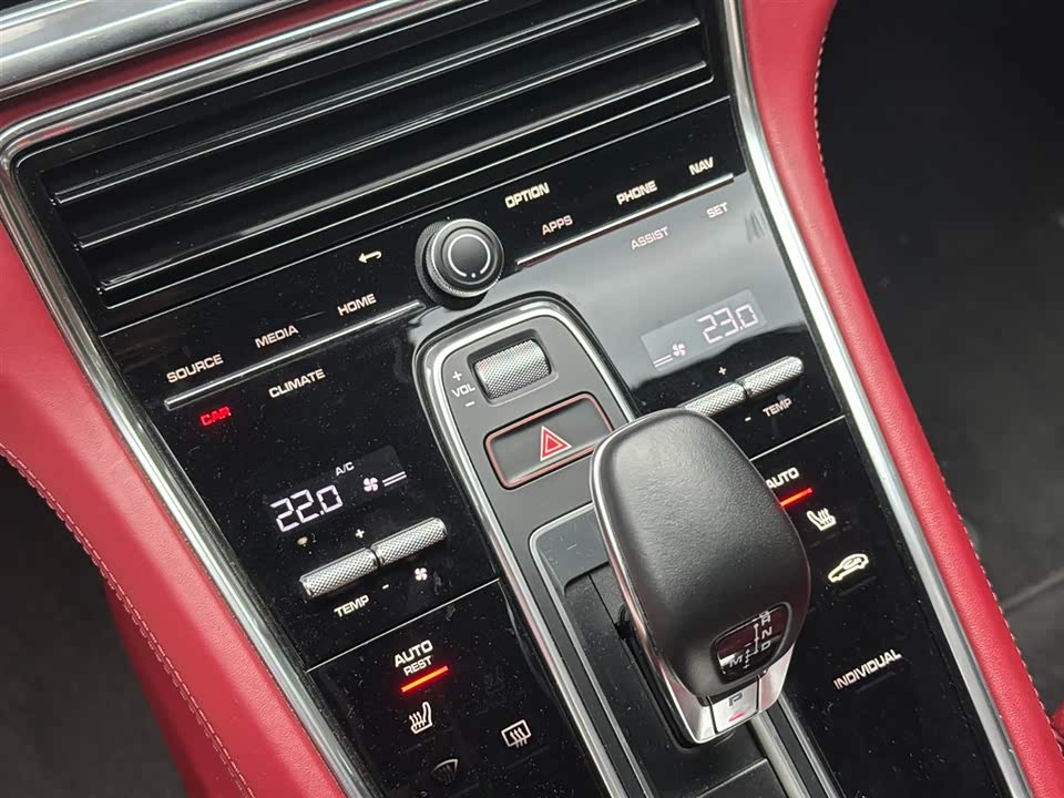 Porsche Panamera Porsche Panamera