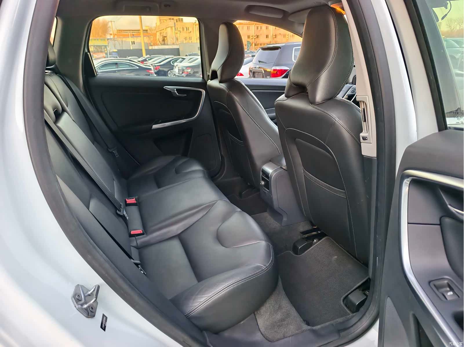 Volvo XC60, 2015 17
