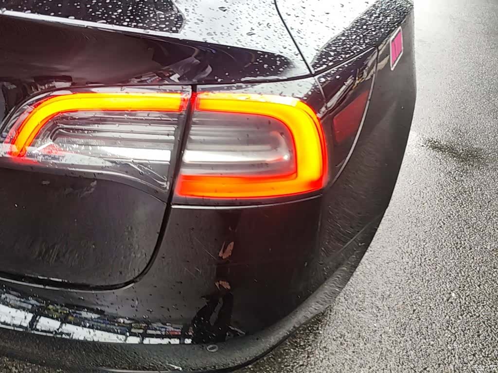 Tesla Model 3, 2022 8